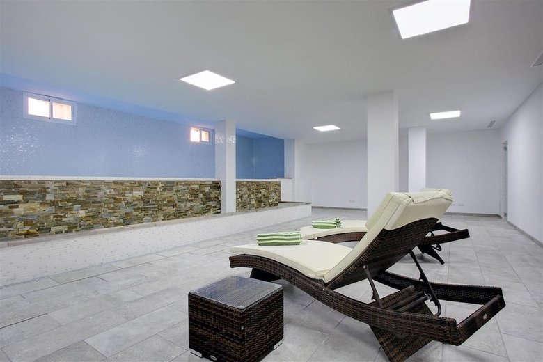 Modern Detached Villa With Indoor Spa