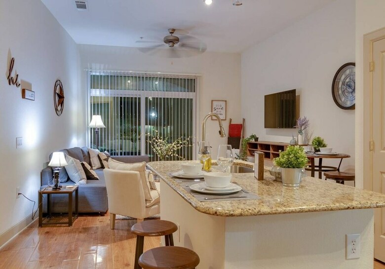Apartamento Modern & Safe Home Access To Pool Free Parking