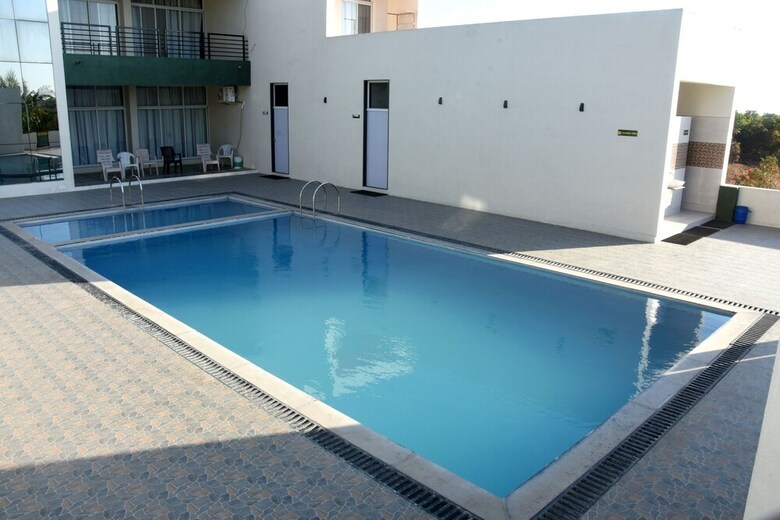 Hotel Gir Athiz Resort