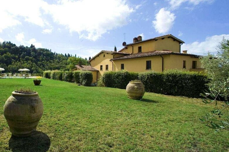 Apartment With One Bedroom In Castelfranco Piandisc�, With Pool Access