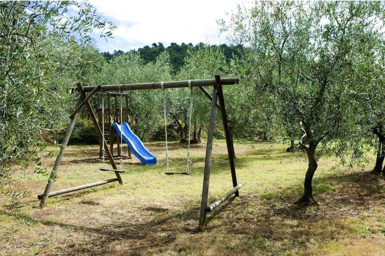 Apartment With One Bedroom In Castelfranco Piandisc�, With Pool Access