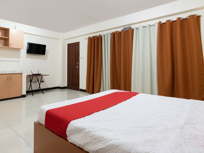 Hotel Oyo 578 Red Velvet Suites
