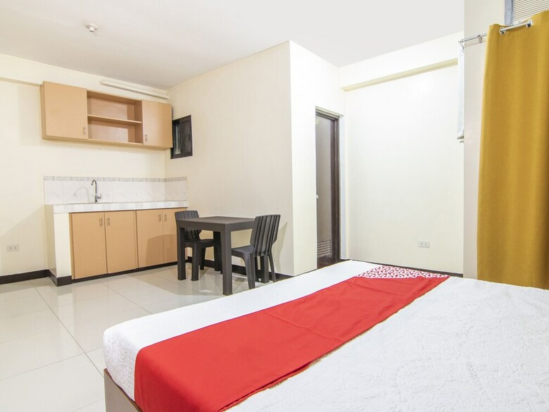 Hotel Oyo 578 Red Velvet Suites