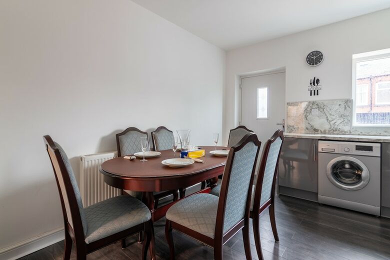 Residencia Fantastic Brand New Home