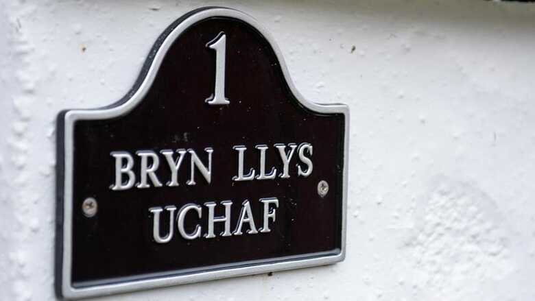Bryn Llys Uchaf