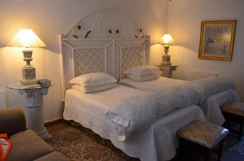 Hotel Arcadia Guesthouse & Restaurant