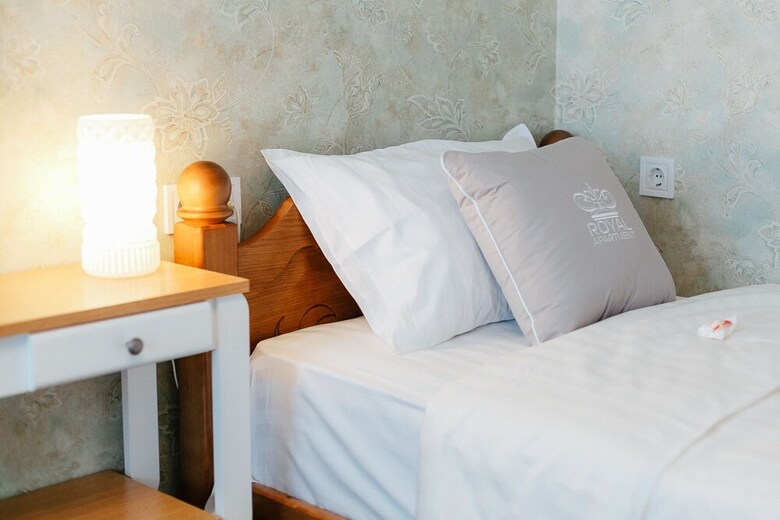 Royal Apartment Zhukovskogo 9