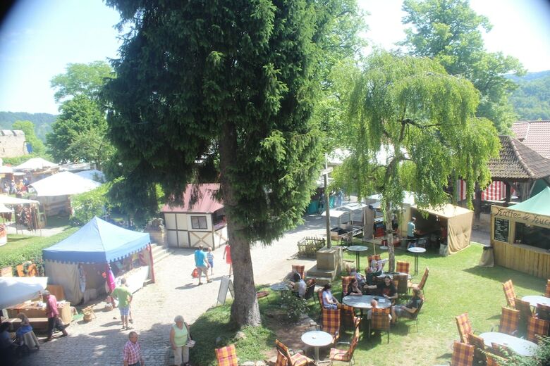 Hotel Und Restaurant  Auf Der Creuzburg