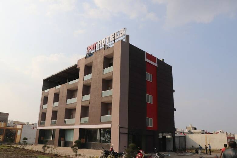 Pat Hotels