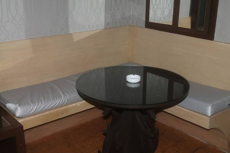 Hotel Victoria Court Gil Puyat