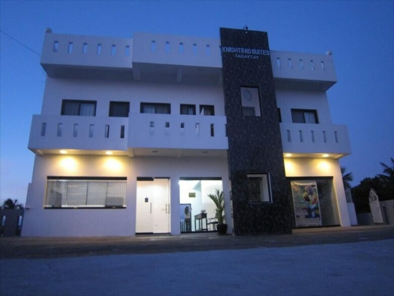 Hotel Knights Ko Suites