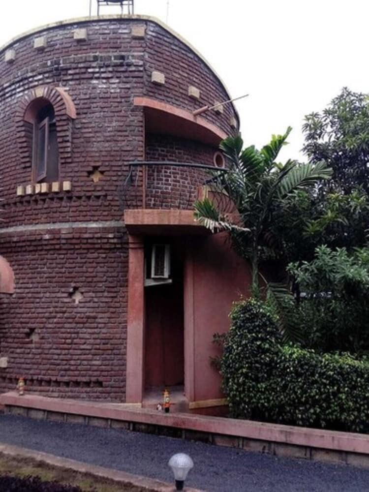 Hotel Shyam Farm House And Resort