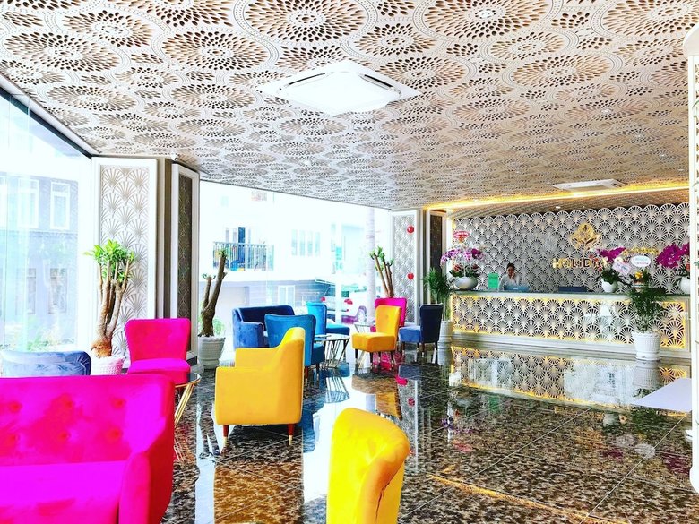 Holiday 2 Hotel