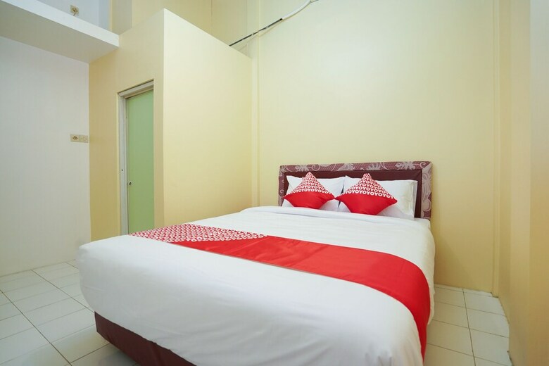 Hotel Oyo 1624 Panjang Jiwo Residence