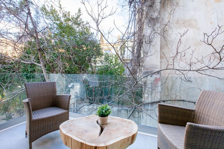 Apartamento The Beverly Suite In Plaka, Athens!