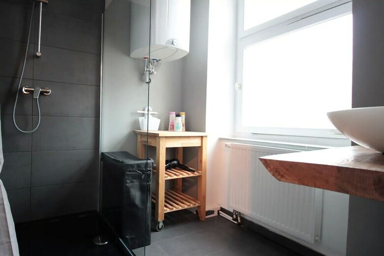 Hotel Ger�umiger Altbau F�r Gro�e Gruppen