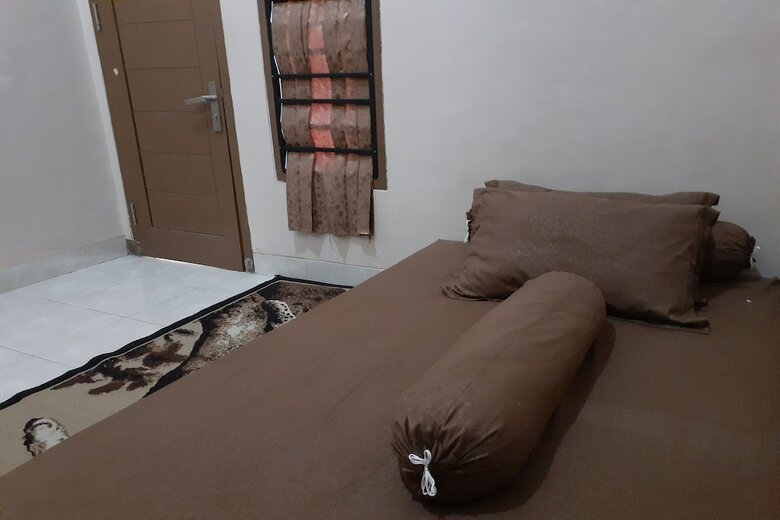 Hotel Spot On 2846 Kost Faza