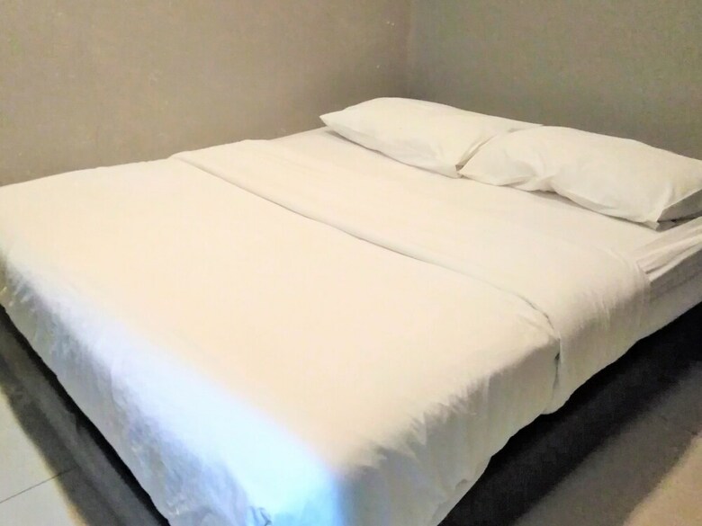 Hotel Oyo 89950 365 Nice Stay