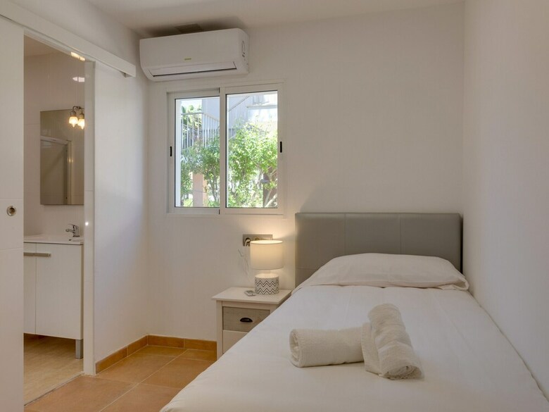 Villa Sea Front Alcudia - Villa Garballo