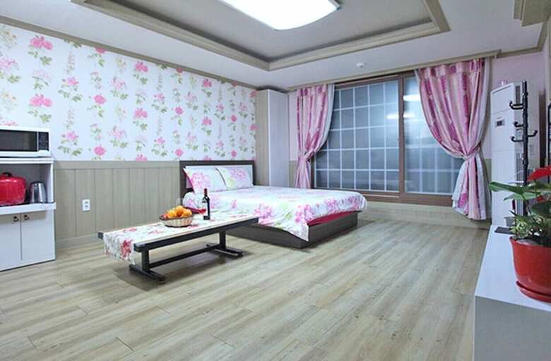 Tongyeong Sea Love Pension