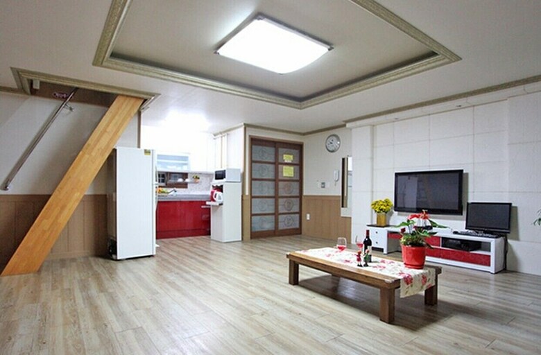 Tongyeong Sea Love Pension