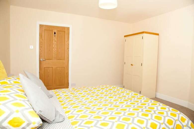 Edinburgh Royal Mile 2 Bedroom Apartment