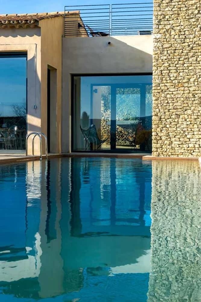 Bb 12 Luberon - Chambres Contemporaines
