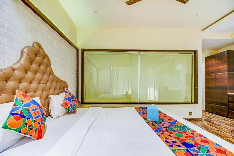 Supreme Grande By Hotel Sai Village
