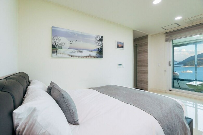 Arco Poolvilla Pension