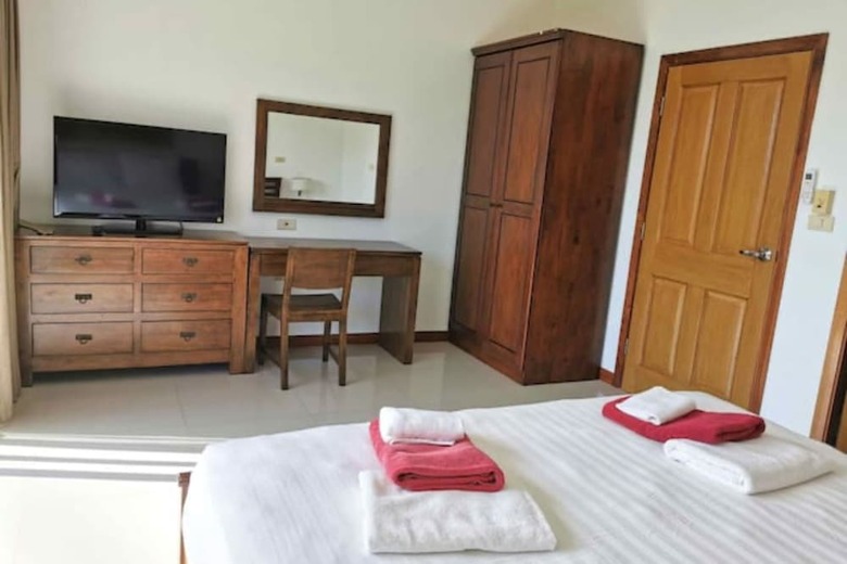 4 Bedroom Twin Villas Cheong Mon