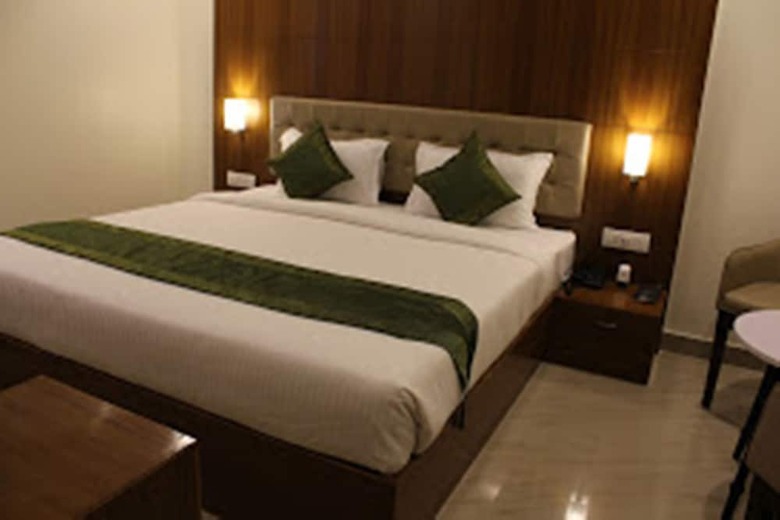 Hotel Kanaka Grand
