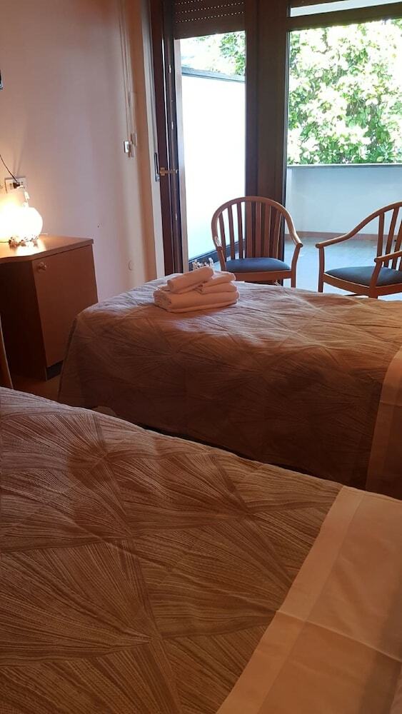 Hotel Chalet Del Lago