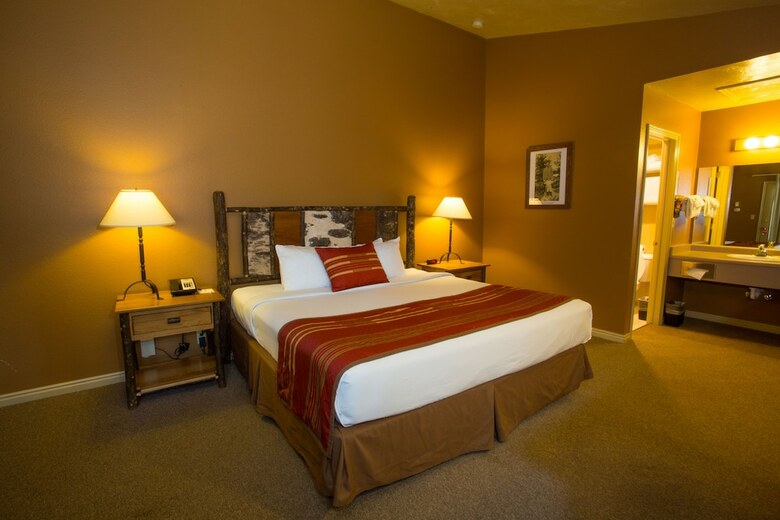 Hotel Headwater's Lodge & Cabins At Flagg Ranch