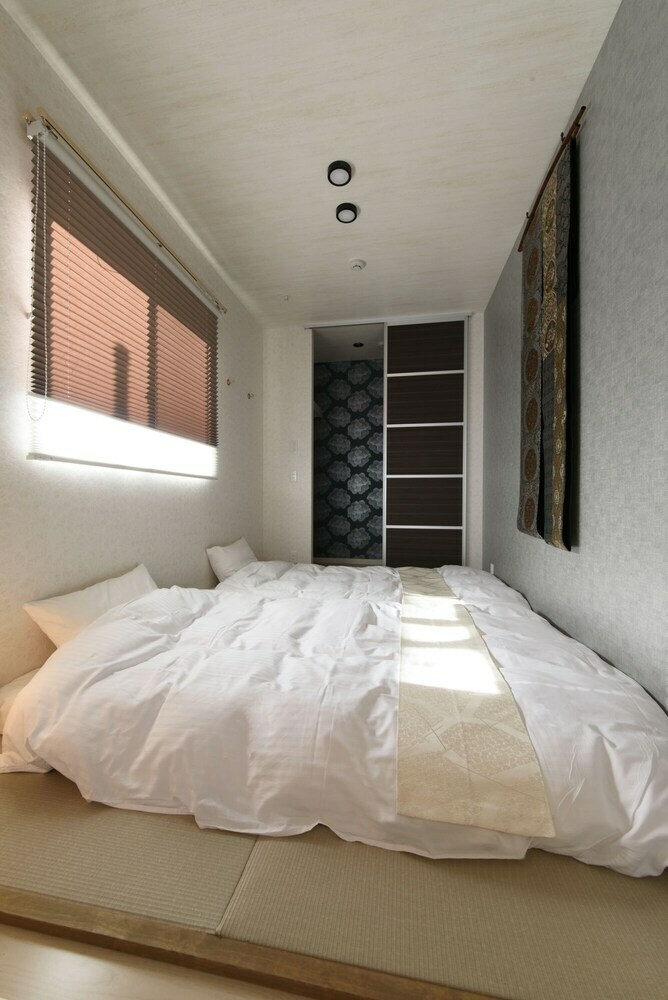 Apartamentos Rivre Housai