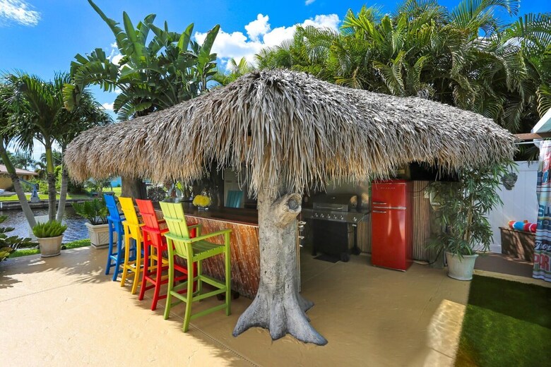 Tropic Like It Hot! Private Tropical Retreat