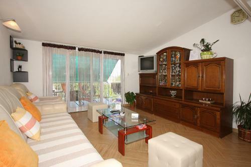 Apartments Ombla
