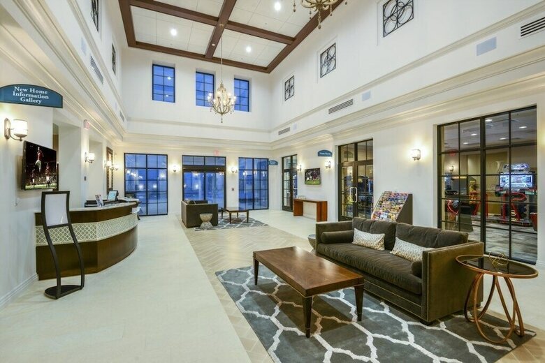Villa 8 Bedroom Vacation Home In Windsor At Westside