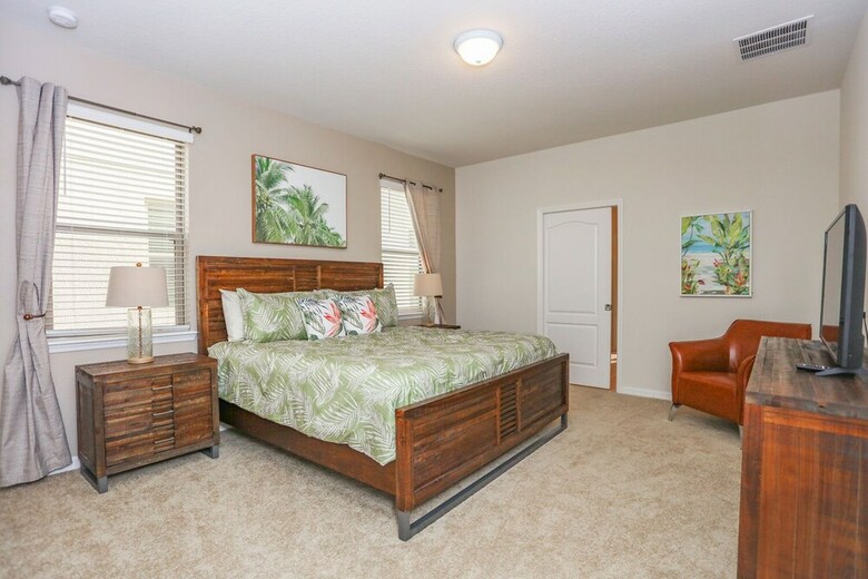 Conveniently Located Near Disney - Family Friendly