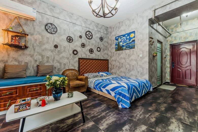 Apartamentos Galaxy Modern Van Gogh Movie Night