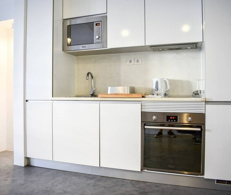 Apartamentos Modern Bright Open Plan Living In Trendy Lisbon