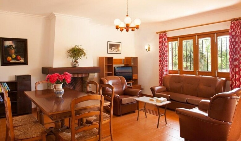 Villa - 3 Bedrooms With Pool And Wifi - 103191