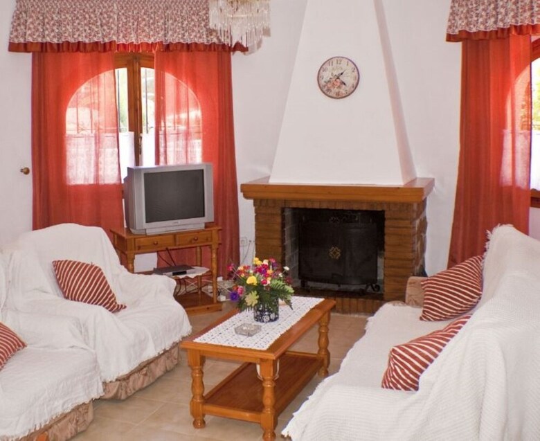 Villa - 3 Bedrooms With Pool And Wifi - 106441