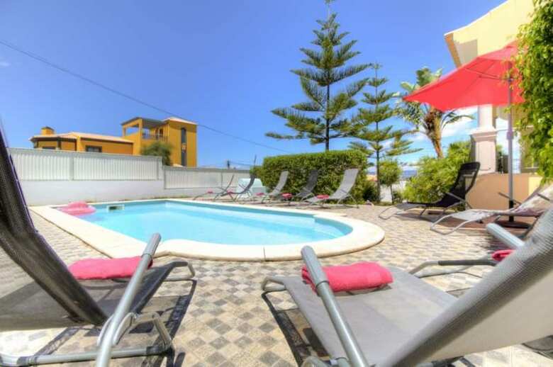 Villa - 6 Bedrooms With Pool And Wifi - 104371