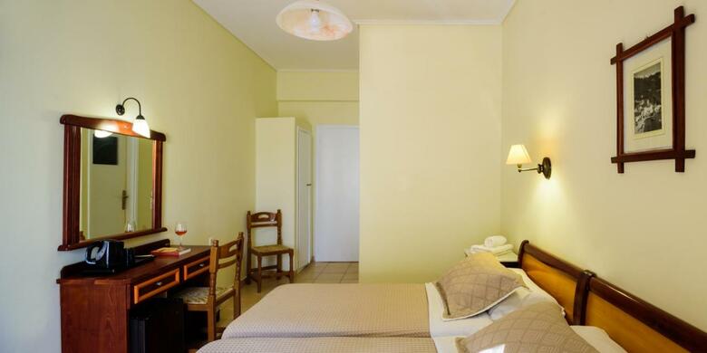 Hotel Karidis