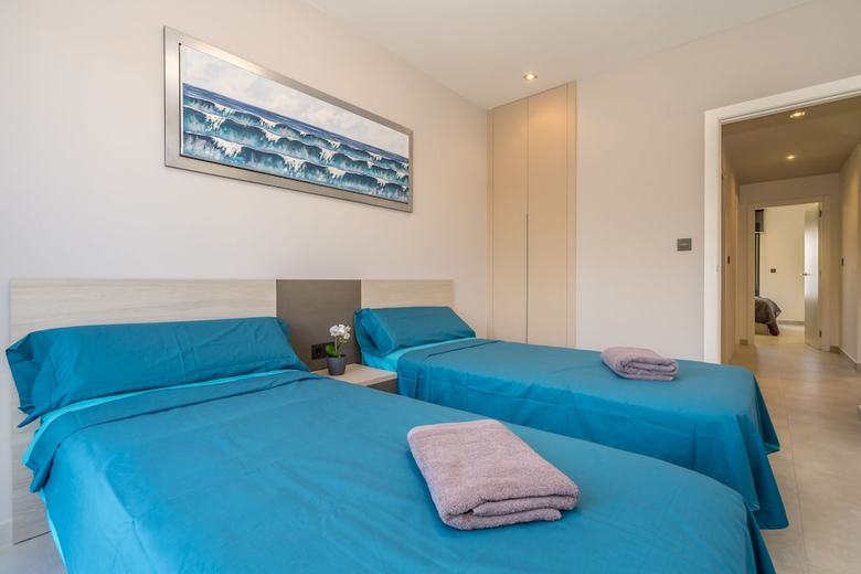 Apartamentos Oasis Beach 12