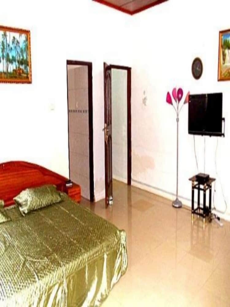 Classy Holiday Villas With Pool In Accra, Ghana