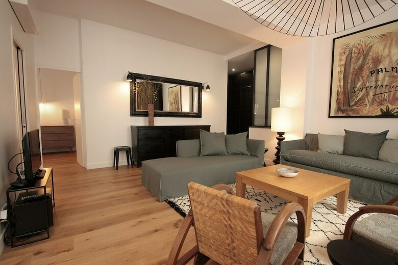 Apartamento 210043 - Superbe 3 Pi�ces � R�publique