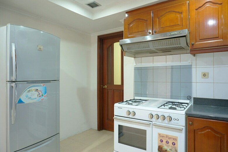 Modern And Spacious 2br At Kusuma Chandra Apartment