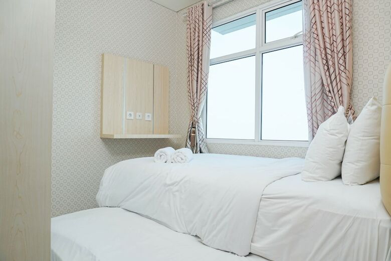 Comfortable 2br At Condominium Green Bay Pluit Apartment