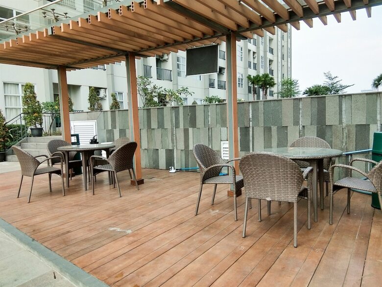 Minimalist And Simple 1br At Saveria Apartment